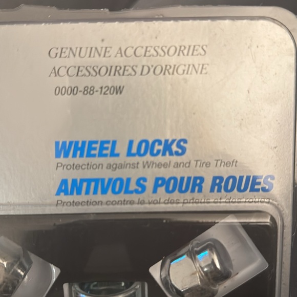 🚗 Wheel Locks - Picture 4 of 4